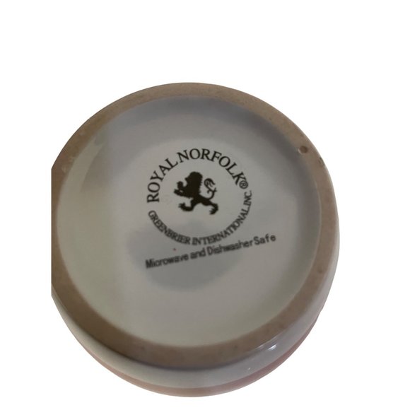 Royal Norfolk Mug Cup Hangng White Hearts Sweetheart 8 Ounce Red Background Swee - Picture 4 of 5